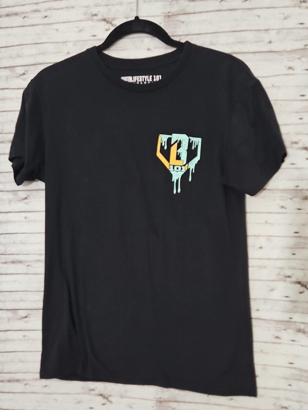 Lifestyle 101 Men’s Short Sleeve Black Graphic Tee